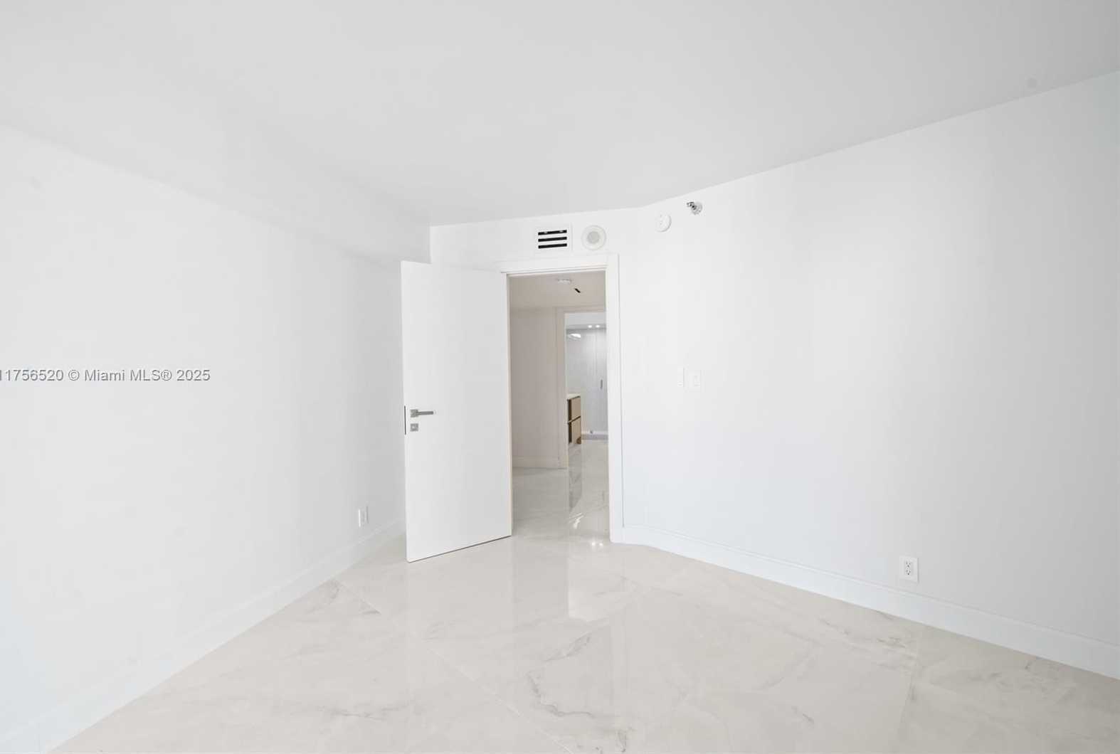 Small Image of 19195 NORTH EAST 36TH CT #1803, Aventura Number 22