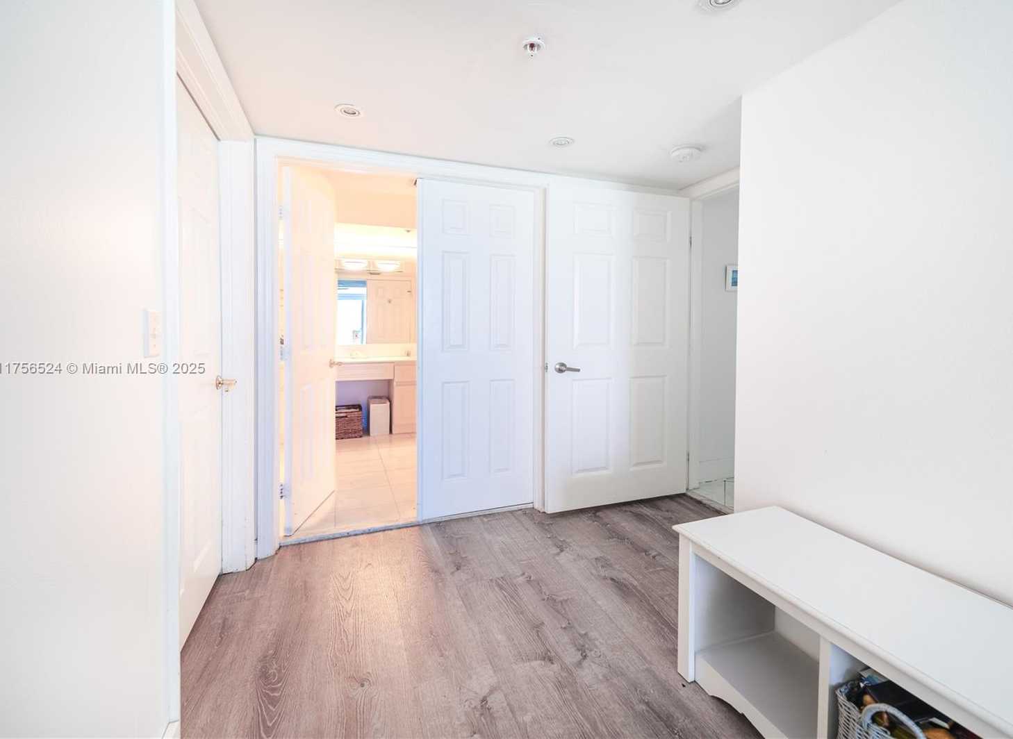 Small Image of 6301 COLLINS AVE #2802, Miami Beach Number 18