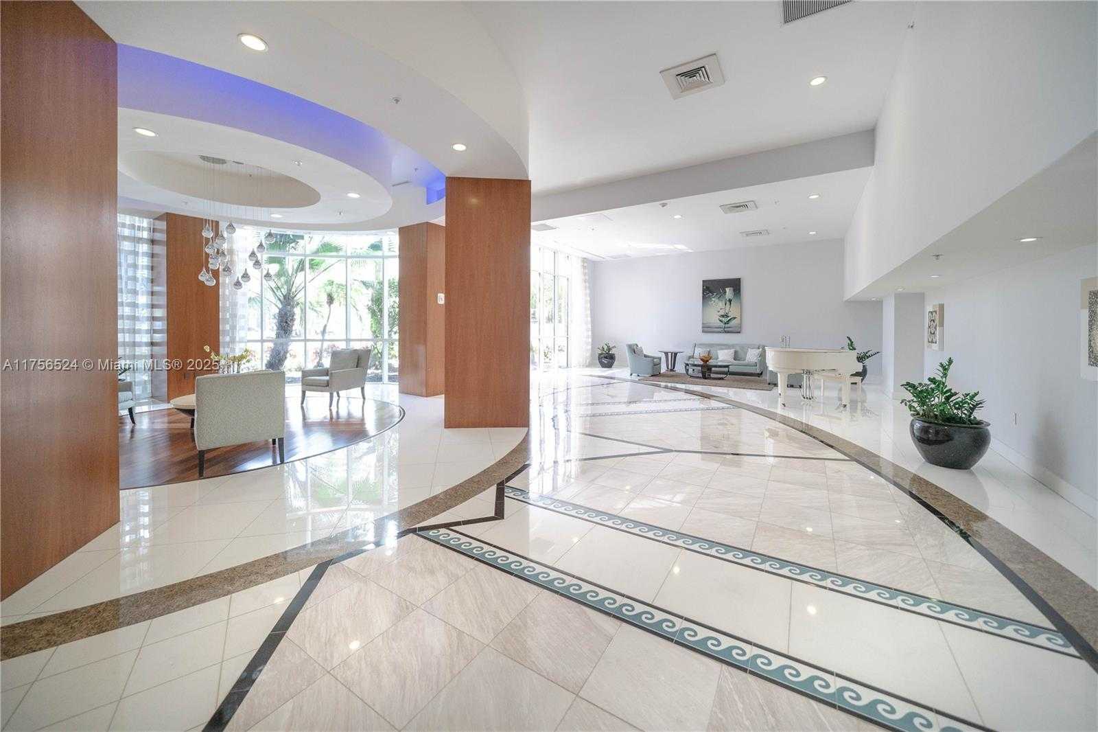 Small Image of 6301 COLLINS AVE #2802, Miami Beach Number 26