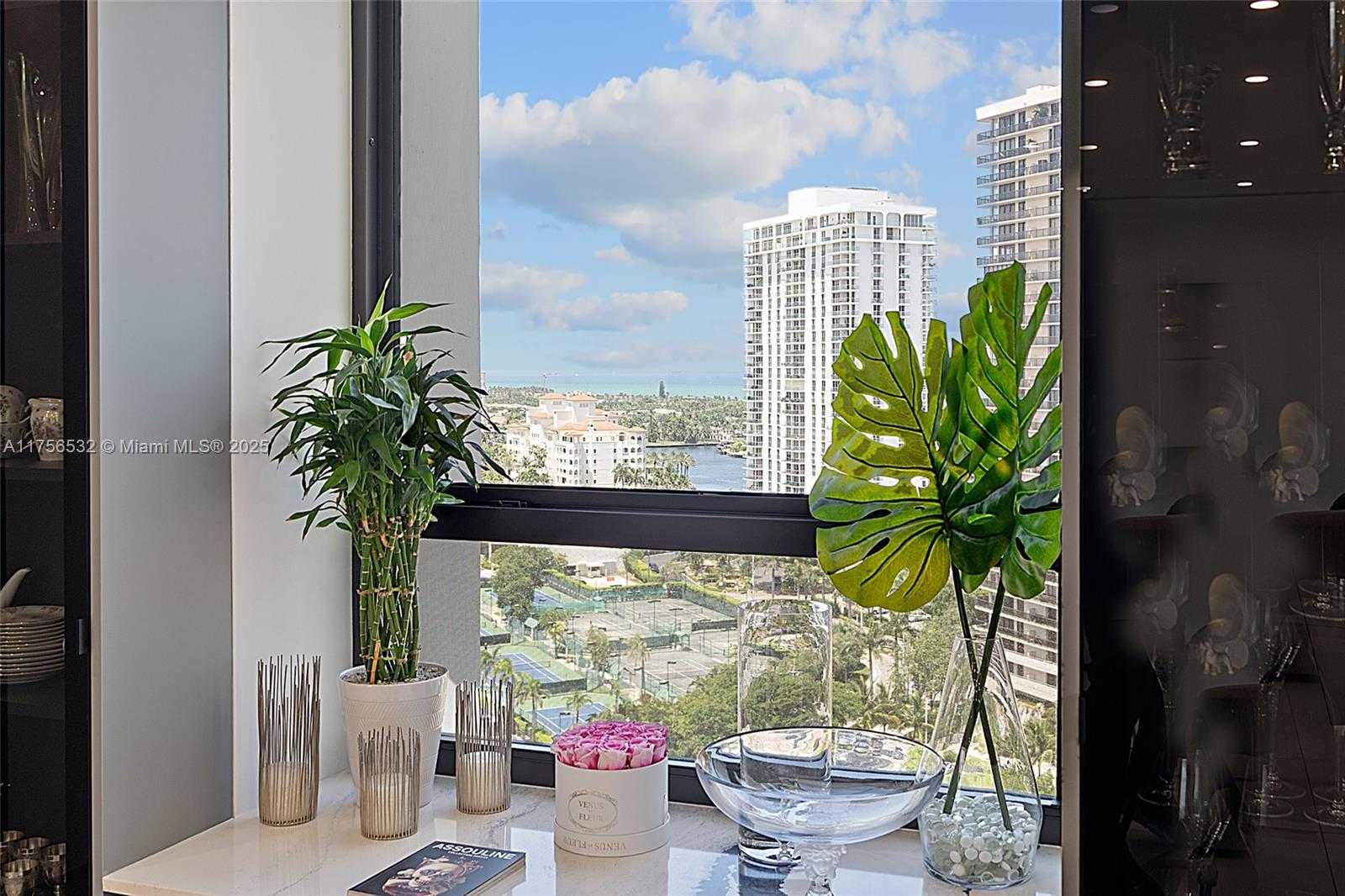 Small Image of 19500 TURNBERRY WAY #16B, Aventura Number 22