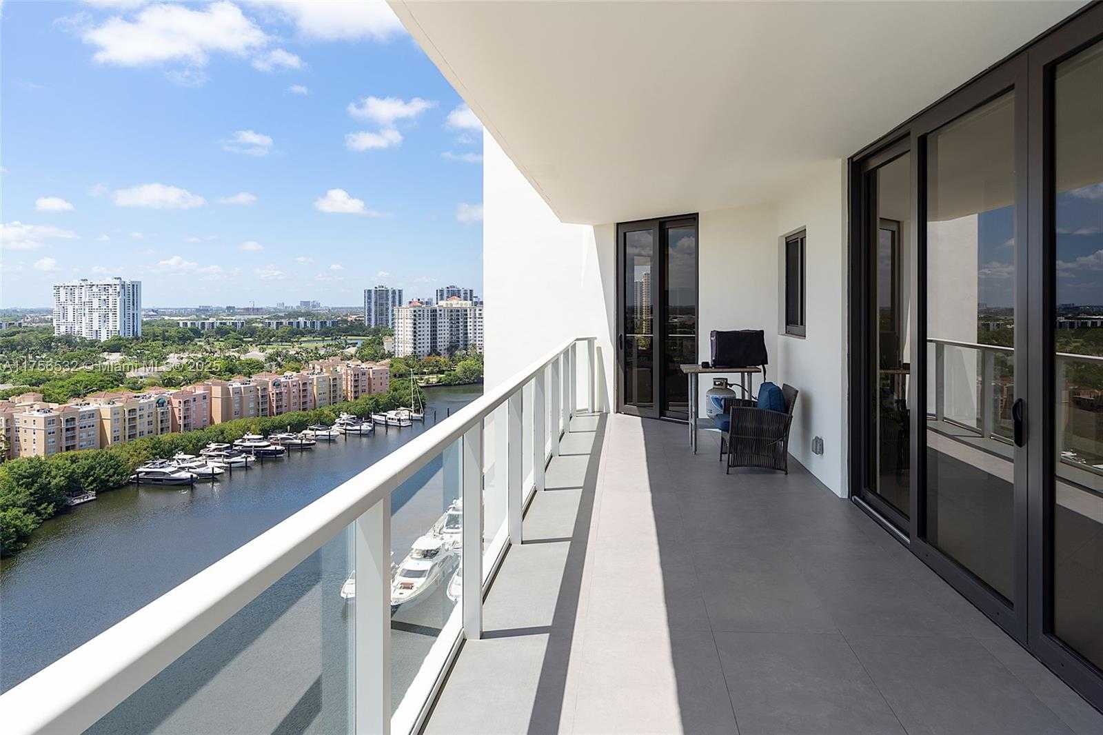 Small Image of 19500 TURNBERRY WAY #16B, Aventura Number 50