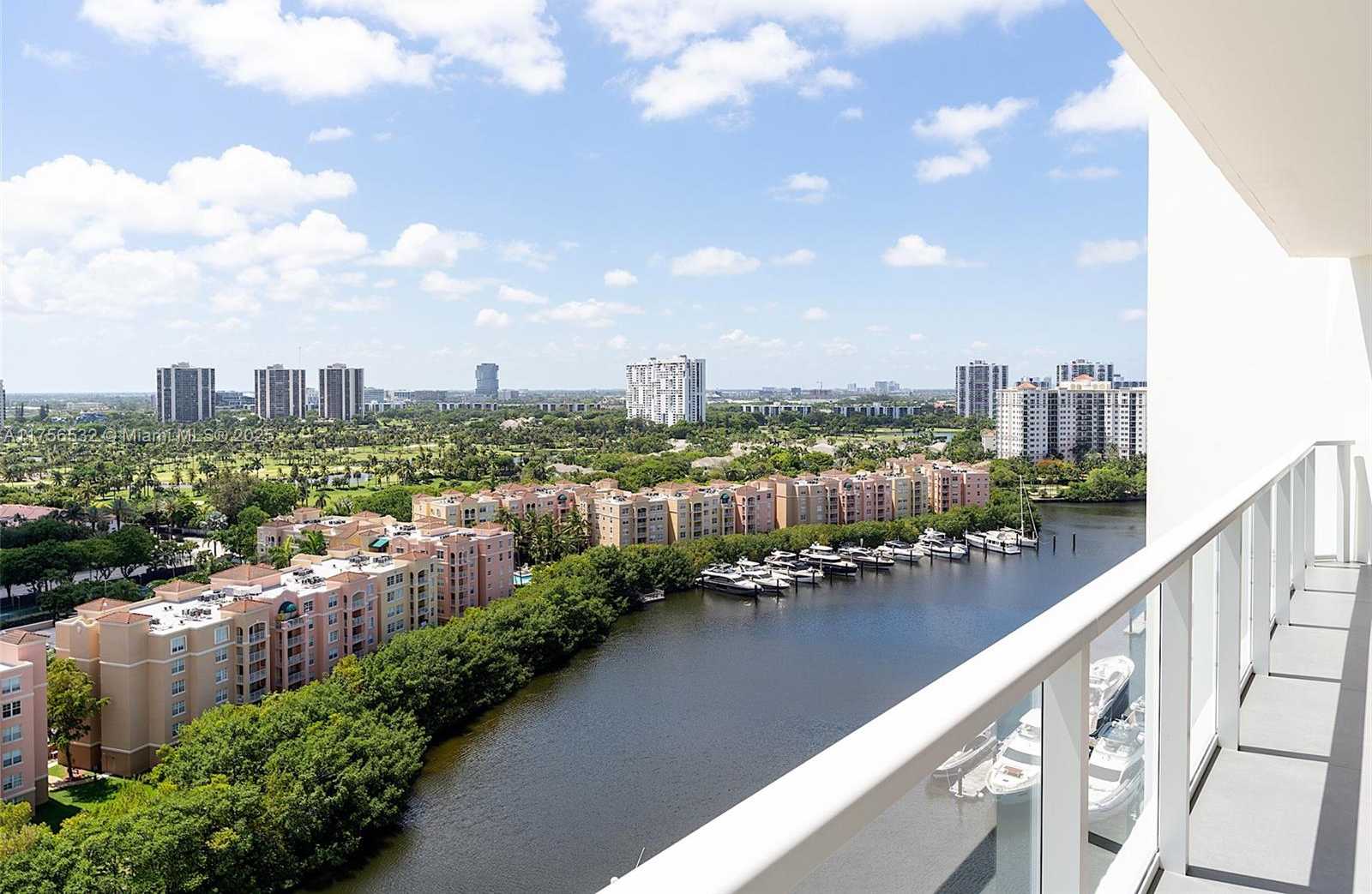 Small Image of 19500 TURNBERRY WAY #16B, Aventura Number 51