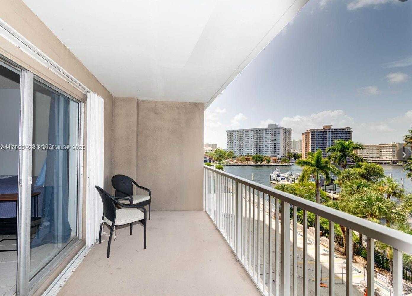 Small Image of 1965 SOUTH OCEAN DR #3A, Hallandale Beach Number 13