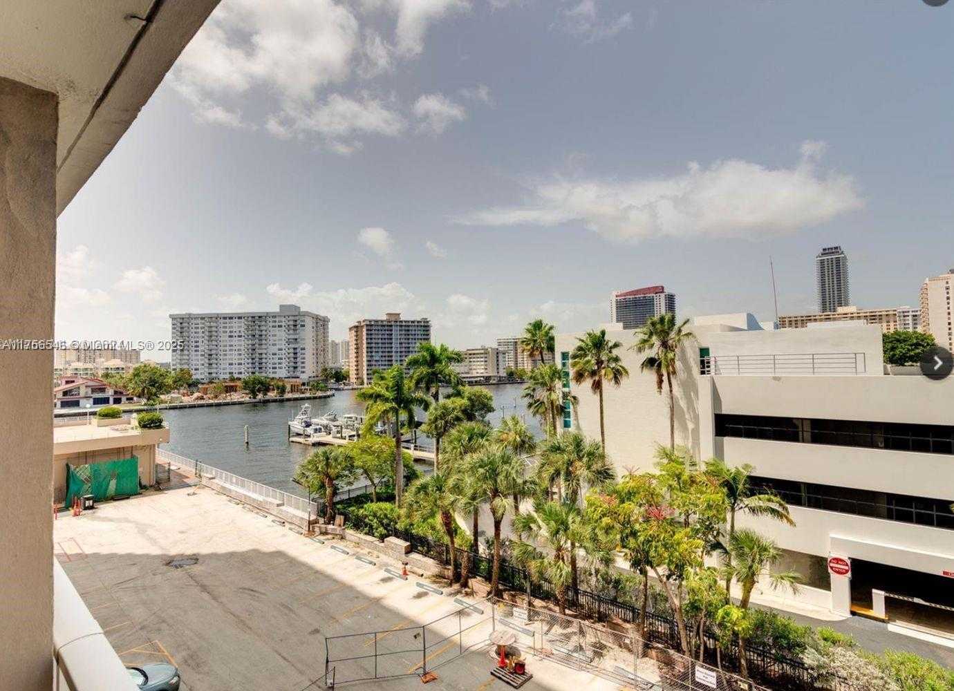 Small Image of 1965 SOUTH OCEAN DR #3A, Hallandale Beach Number 14
