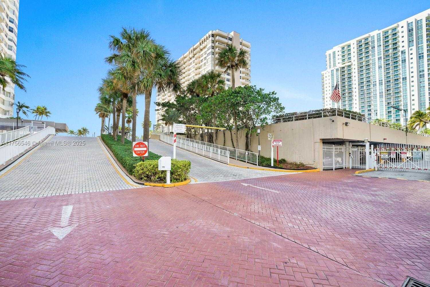 Small Image of 1965 SOUTH OCEAN DR #3A, Hallandale Beach Number 29