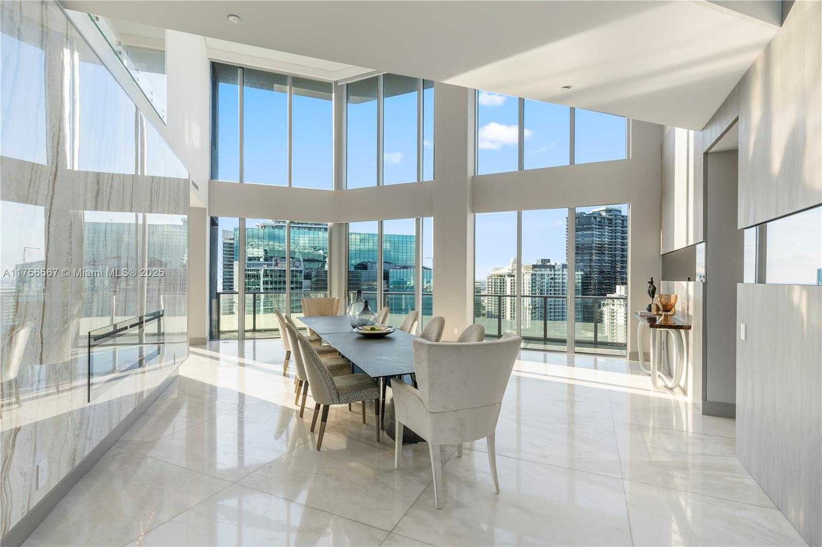 Small Image of 1300 BRICKELL BAY DR #4400, Miami Number 17