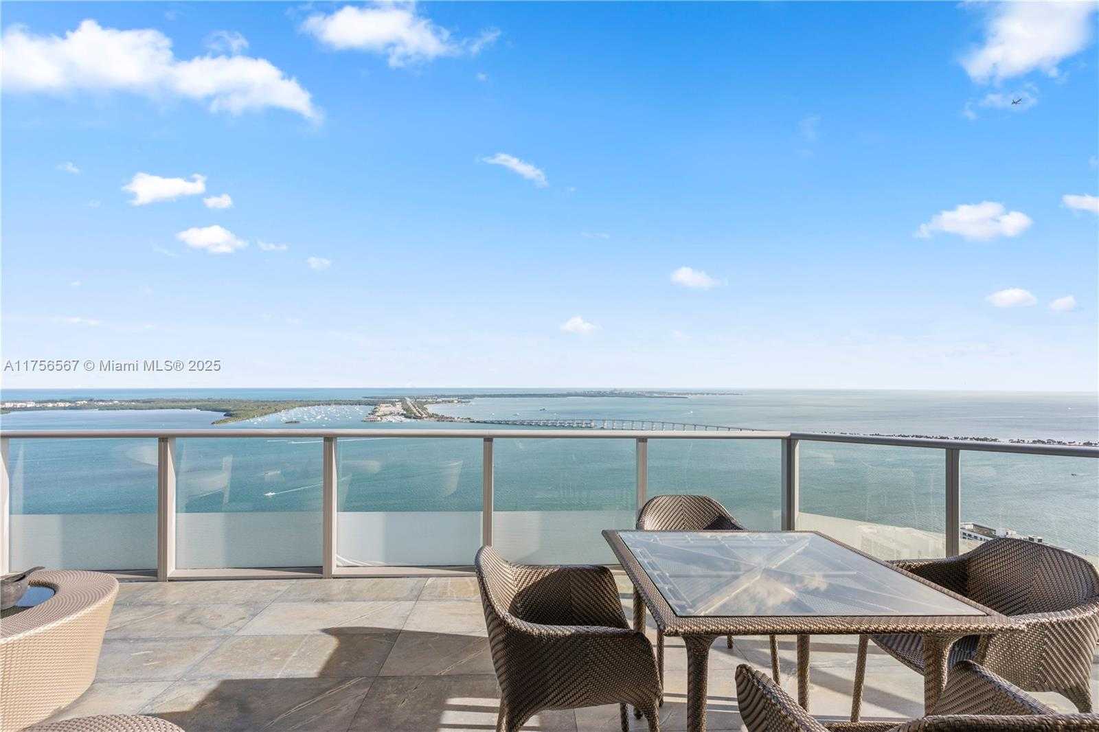Small Image of 1300 BRICKELL BAY DR #4400, Miami Number 29