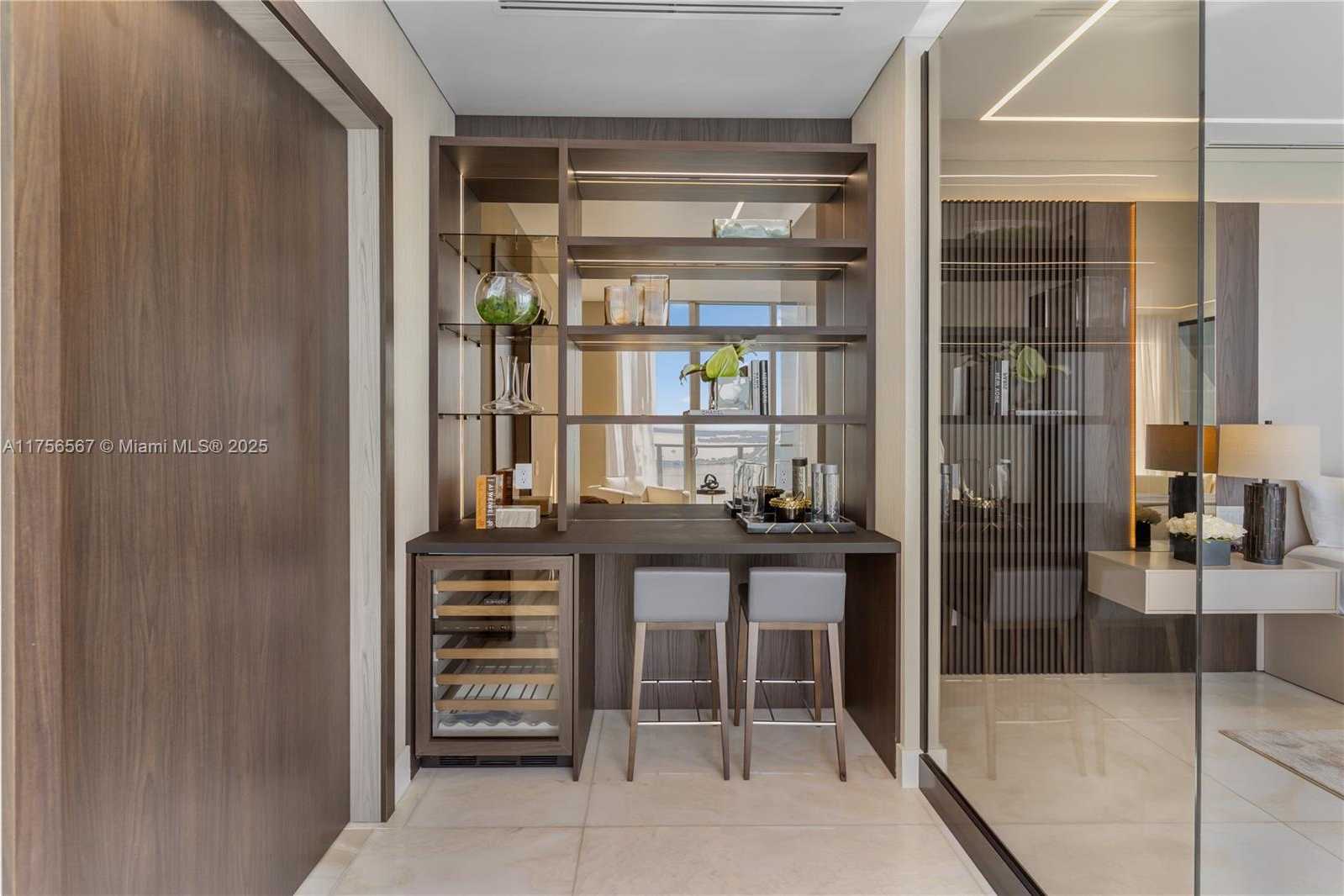Small Image of 1300 BRICKELL BAY DR #4400, Miami Number 46