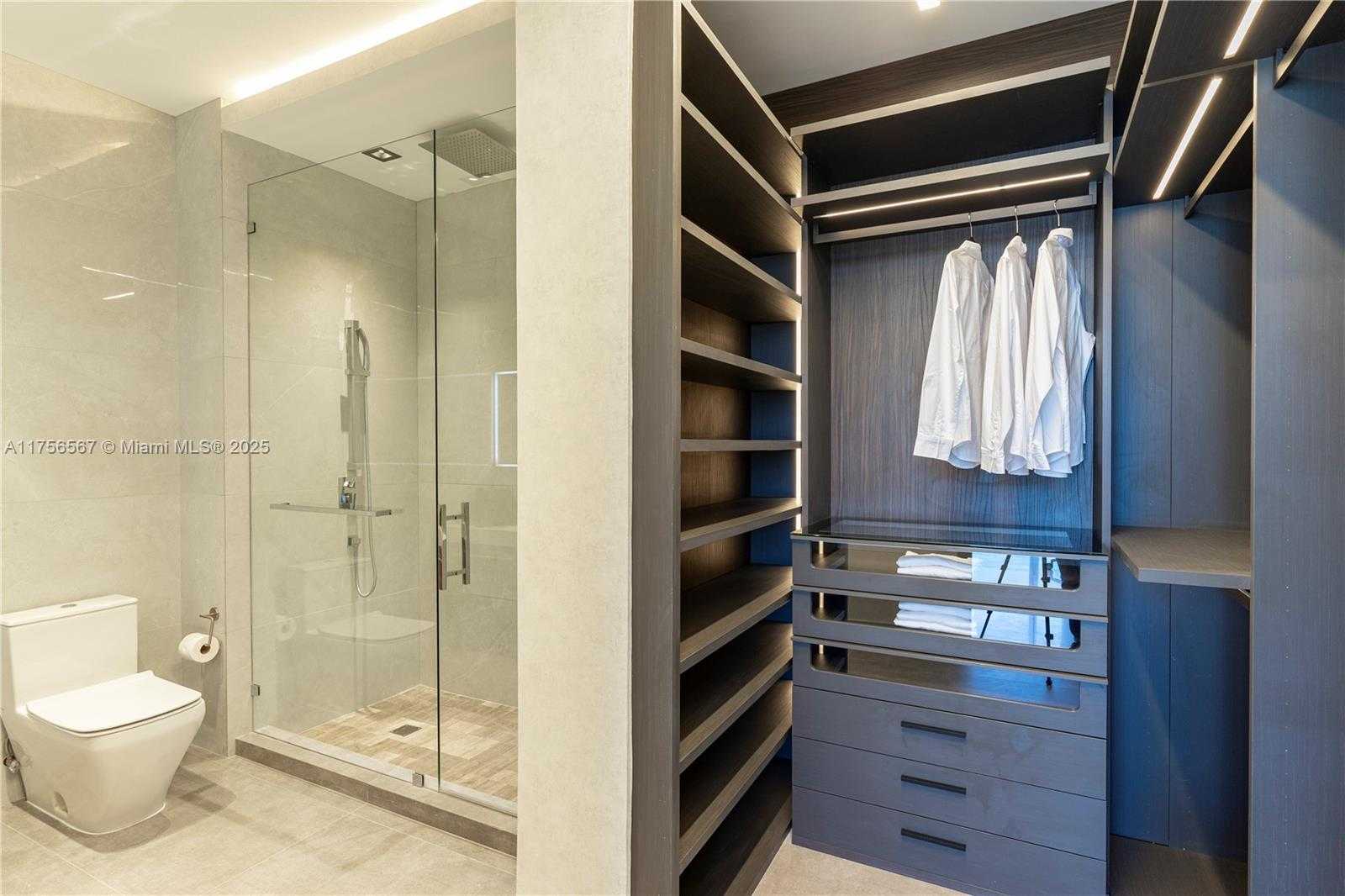 Small Image of 1300 BRICKELL BAY DR #4400, Miami Number 62