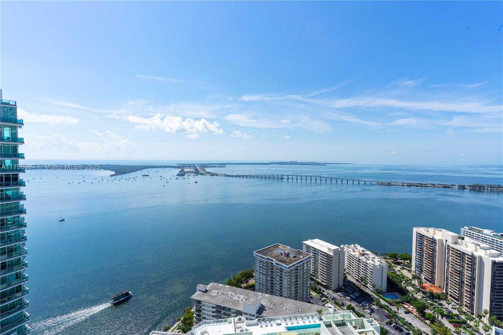 Small Image of 1300 BRICKELL BAY DR #4400, Miami Number 68