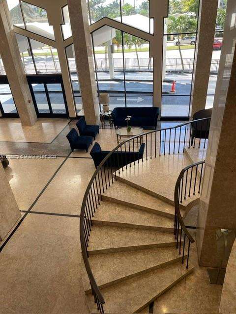 Small Image of 5601 COLLINS AVE #1203, Miami Beach Number 29