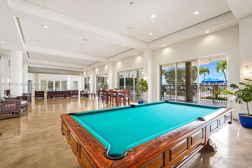 Small Image of 800 WEST AVE #931, Miami Beach Number 40