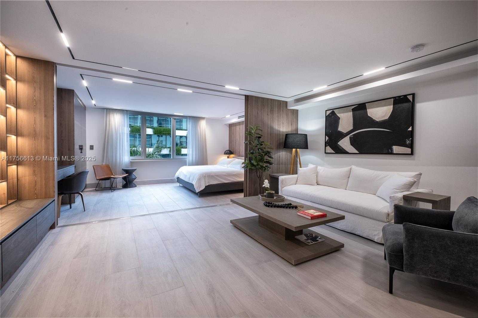 Small Image of 2301 COLLINS AVE #432, Miami Beach Number 6