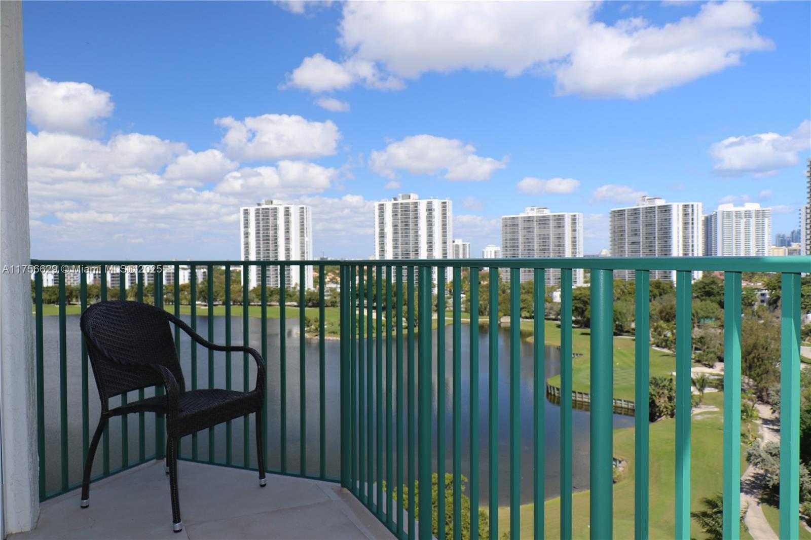 Small Image of 20000 EAST COUNTRY CLUB DR #1016, Aventura Number 32