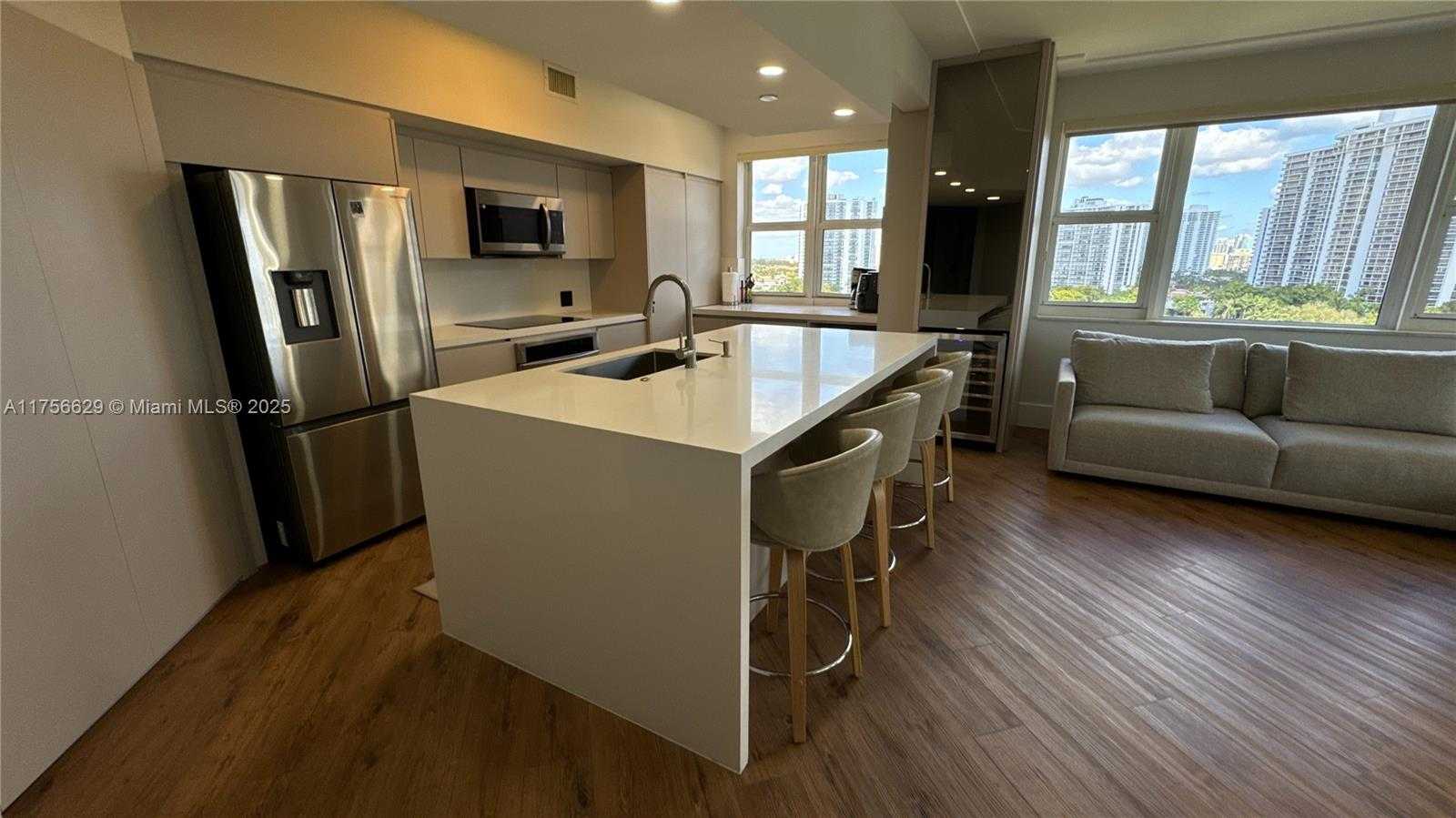 Small Image of 20000 EAST COUNTRY CLUB DR #1016, Aventura Number 8