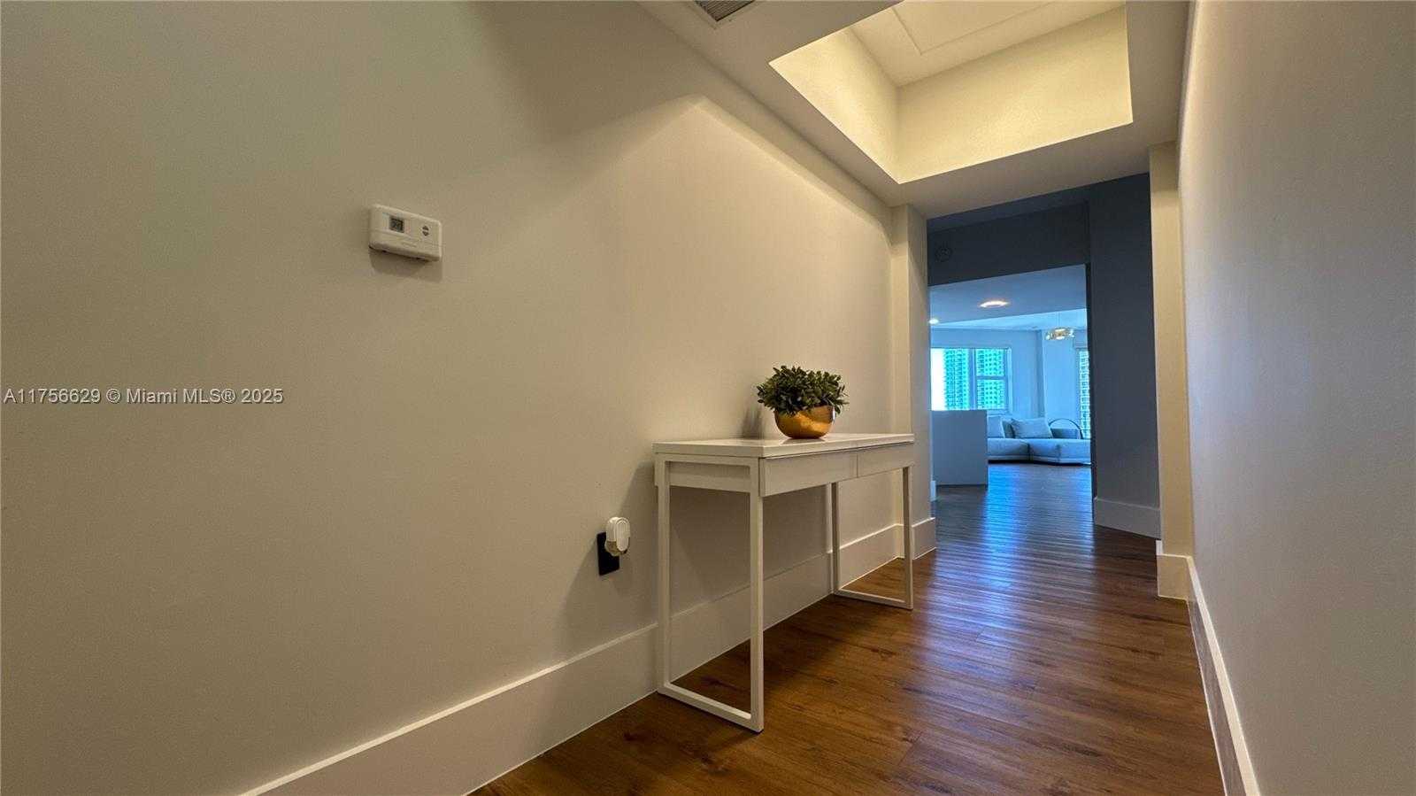 Small Image of 20000 EAST COUNTRY CLUB DR #1016, Aventura Number 9