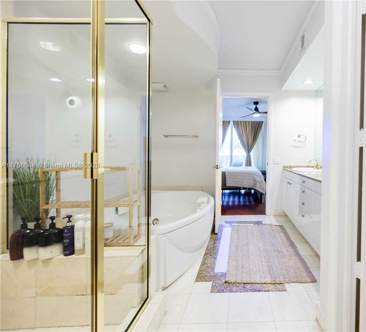 Small Image of 19111 COLLINS AVE #207, Sunny Isles Beach Number 20
