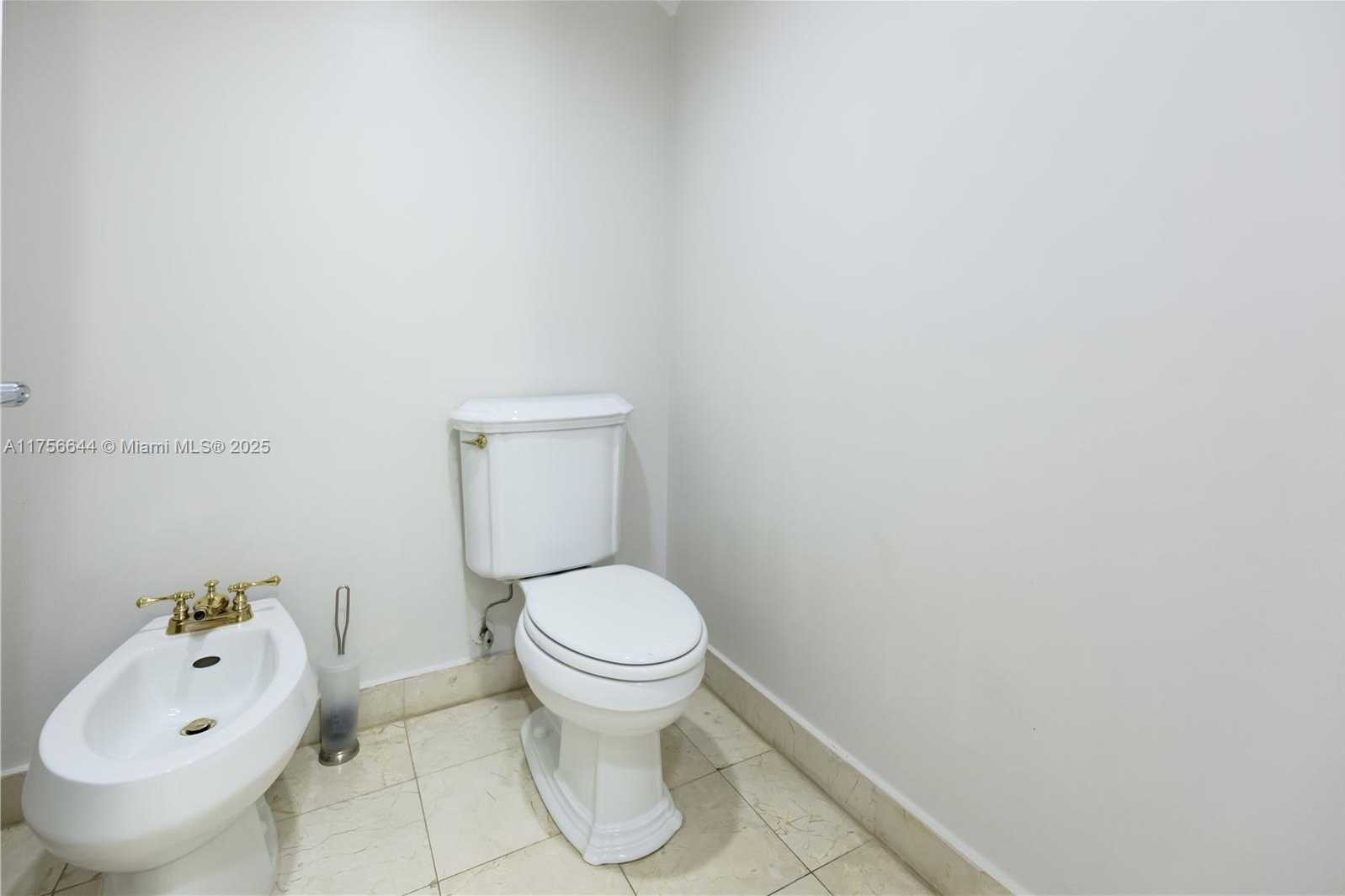 Small Image of 19111 COLLINS AVE #207, Sunny Isles Beach Number 25