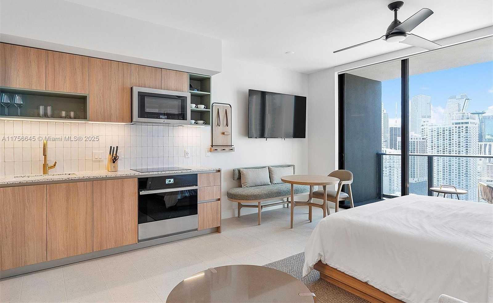 Small Image of 601 NORTH EAST 1ST AVE #2506, Miami Number 5