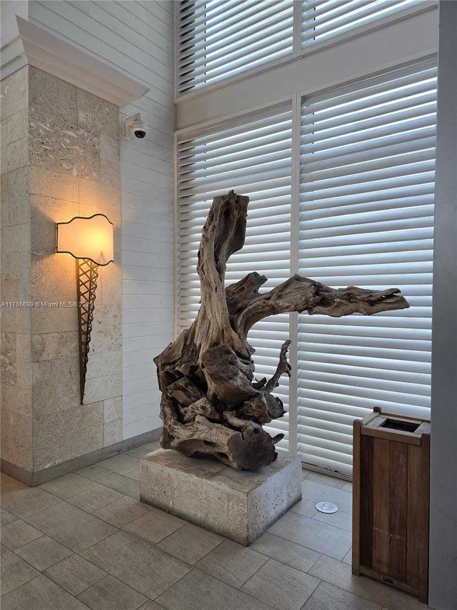 Small Image of 17315 COLLINS AVE #1402, Sunny Isles Beach Number 13