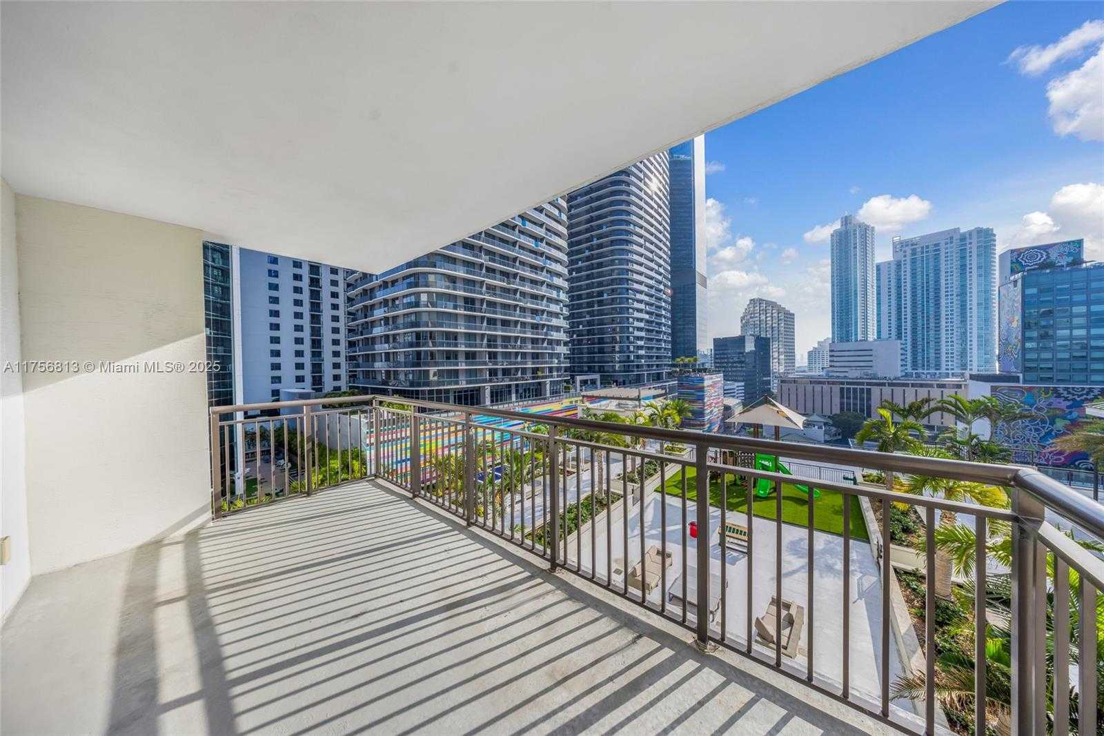 Small Image of 999 SOUTH WEST 1ST AVE #1417, Miami Number 18