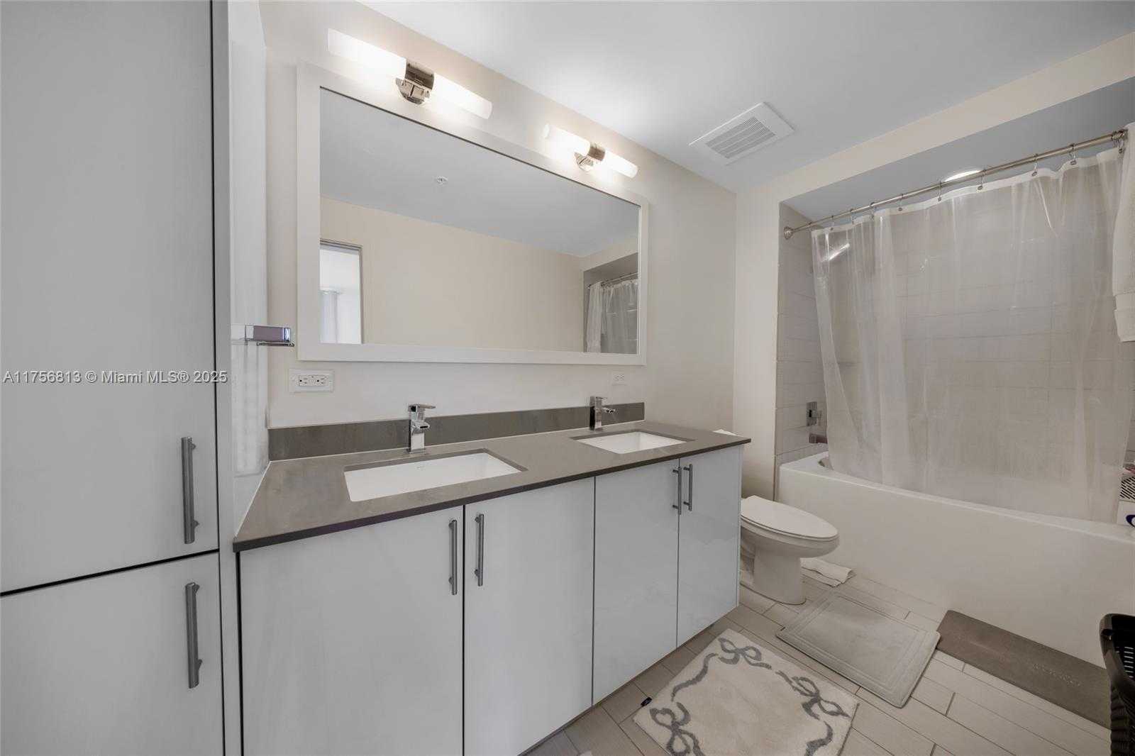 Small Image of 999 SOUTH WEST 1ST AVE #1417, Miami Number 9
