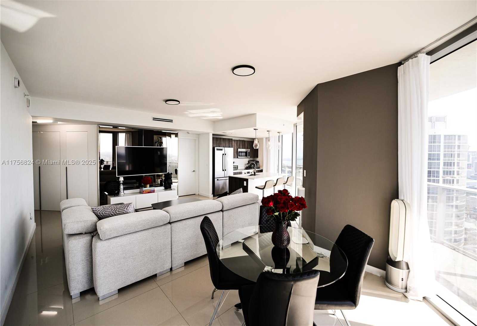 Small Image of 488 NORTH EAST 18TH ST #5000, Miami Number 17