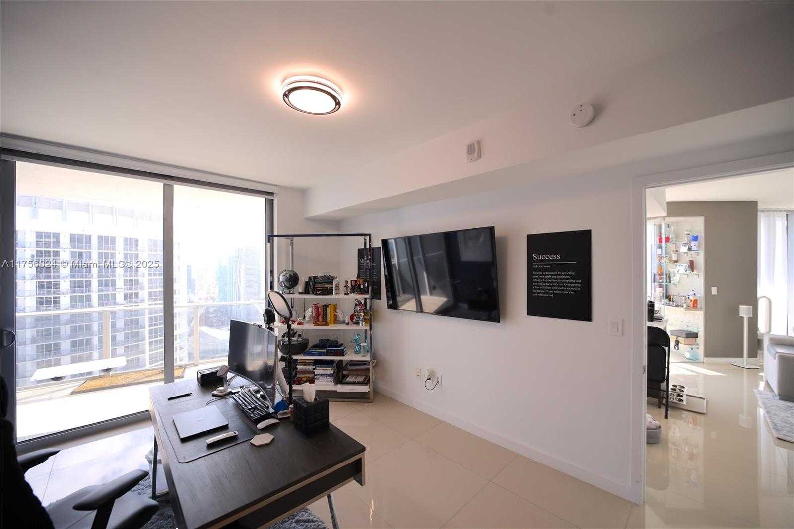 Small Image of 488 NORTH EAST 18TH ST #5000, Miami Number 40