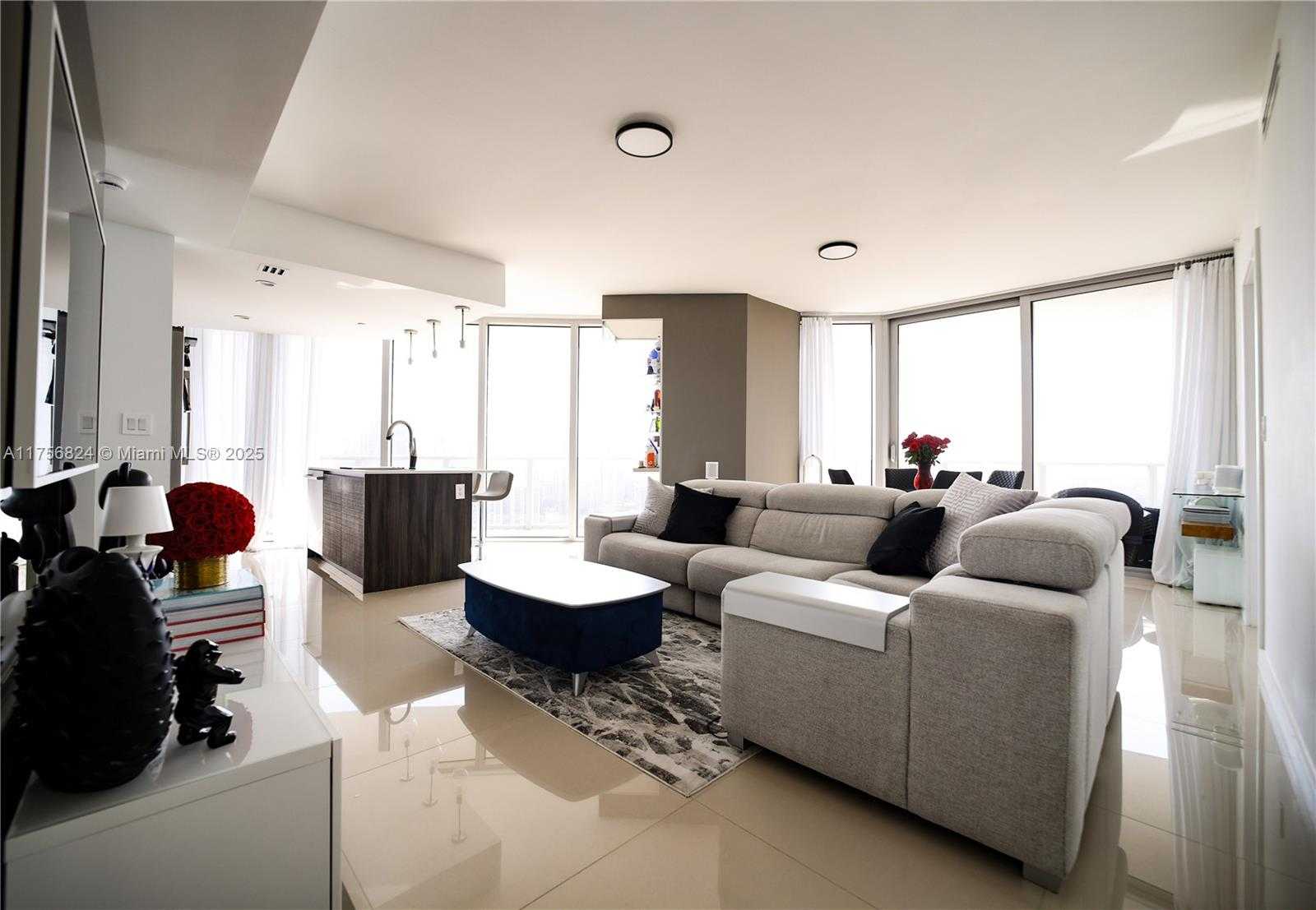 Small Image of 488 NORTH EAST 18TH ST #5000, Miami Number 9