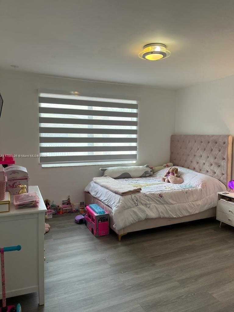 Small Image of 4410 NORTH WEST 79TH AVE #2B, Doral Number 10
