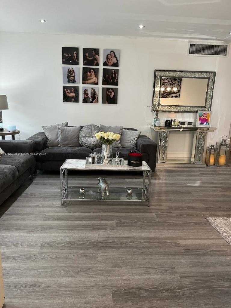Small Image of 4410 NORTH WEST 79TH AVE #2B, Doral Number 2