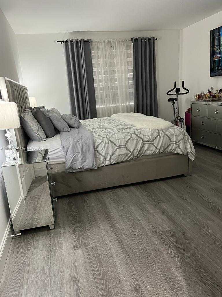 Small Image of 4410 NORTH WEST 79TH AVE #2B, Doral Number 7