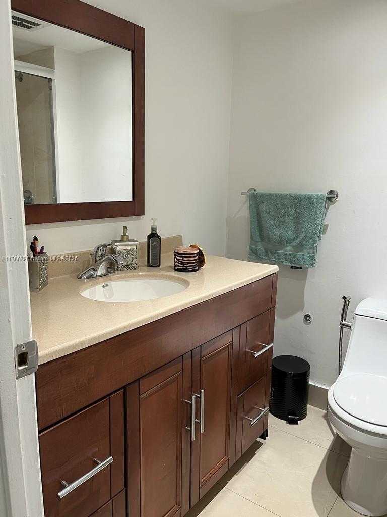 Small Image of 4410 NORTH WEST 79TH AVE #2B, Doral Number 8