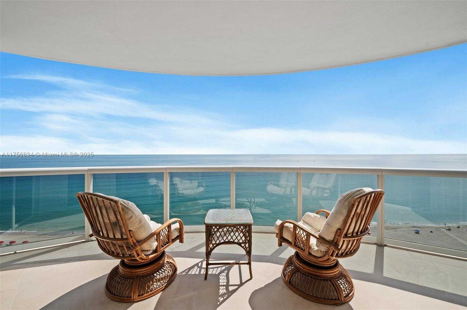 Small Image of 17555 COLLINS AVE #1607, Sunny Isles Beach Number 5