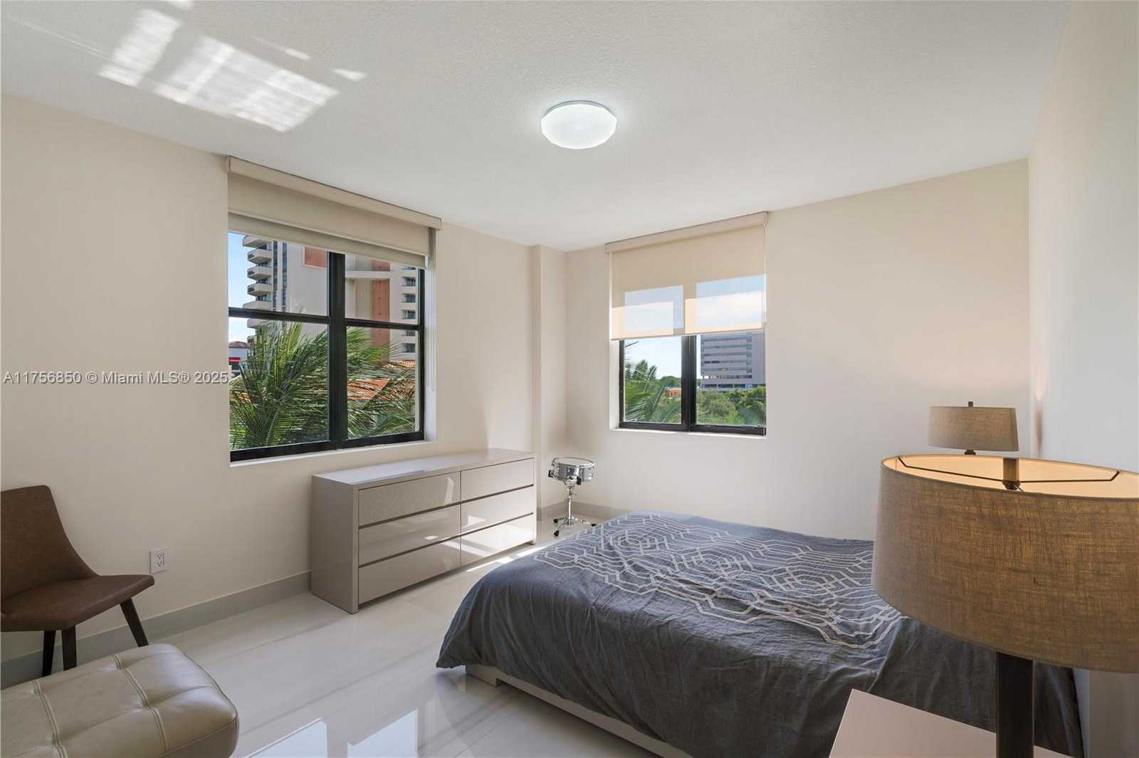 Small Image of 888 SOUTH DOUGLAS RD #404, Coral Gables Number 9