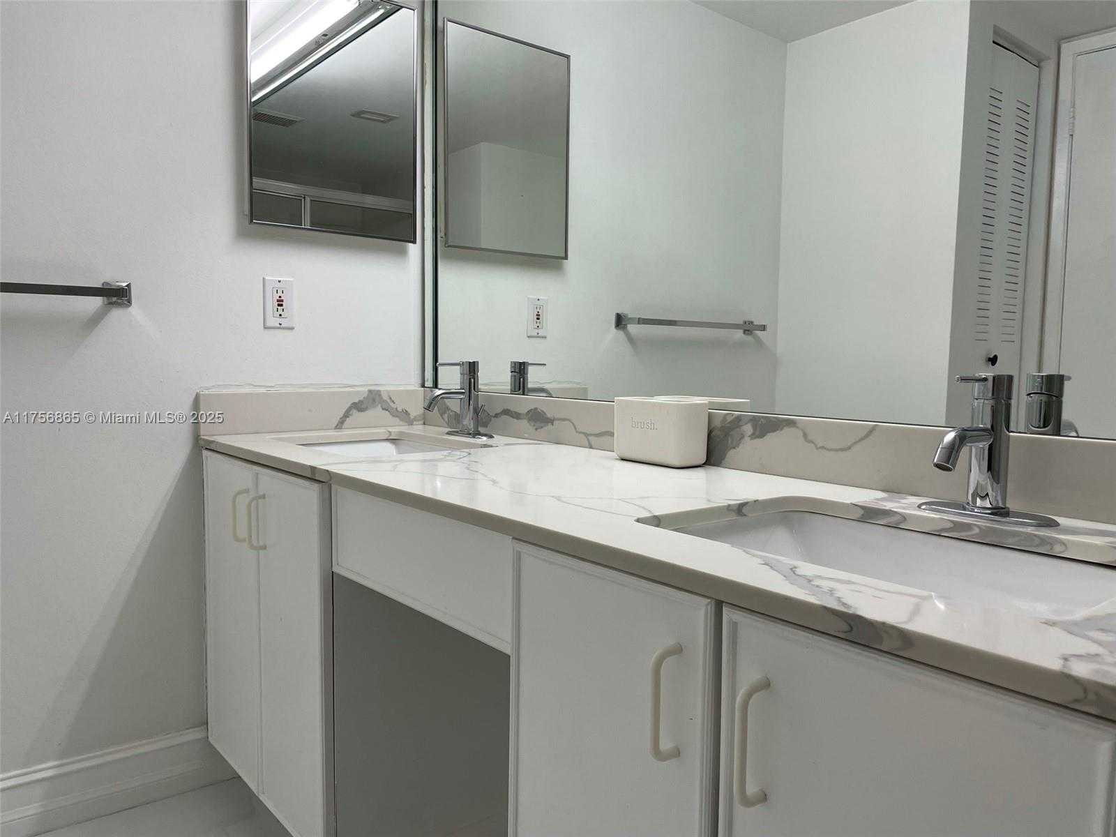 Small Image of 3300 NORTH EAST 191 ST #504, Aventura Number 15