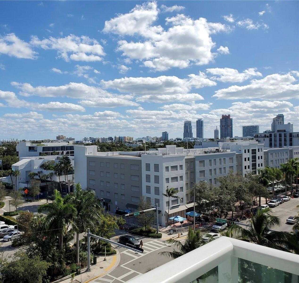 Small Image of 1000 WEST AVE #702, Miami Beach Number 3