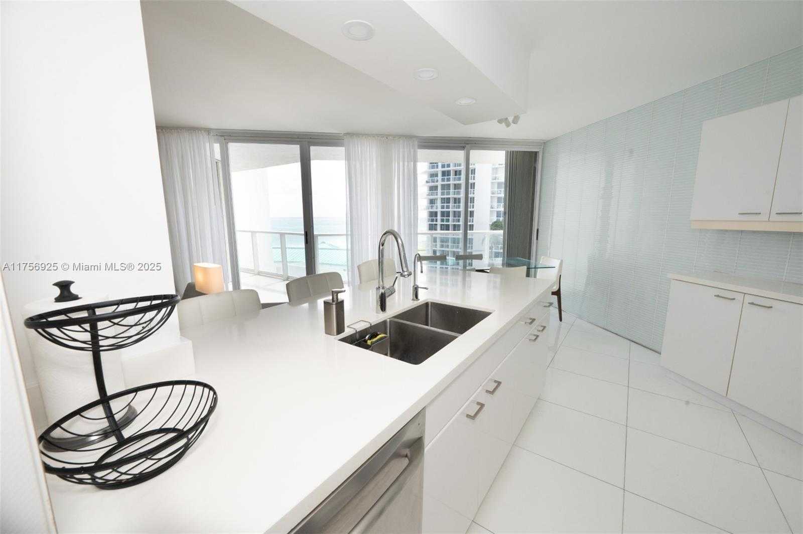 Small Image of 16445 COLLINS AVE #728, Sunny Isles Beach Number 8