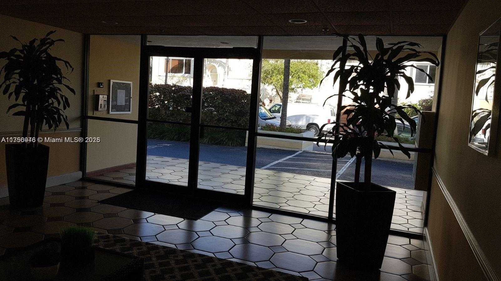 Small Image of 10000 BAY HARBOR TER #502-A, Bay Harbor Islands Number 14