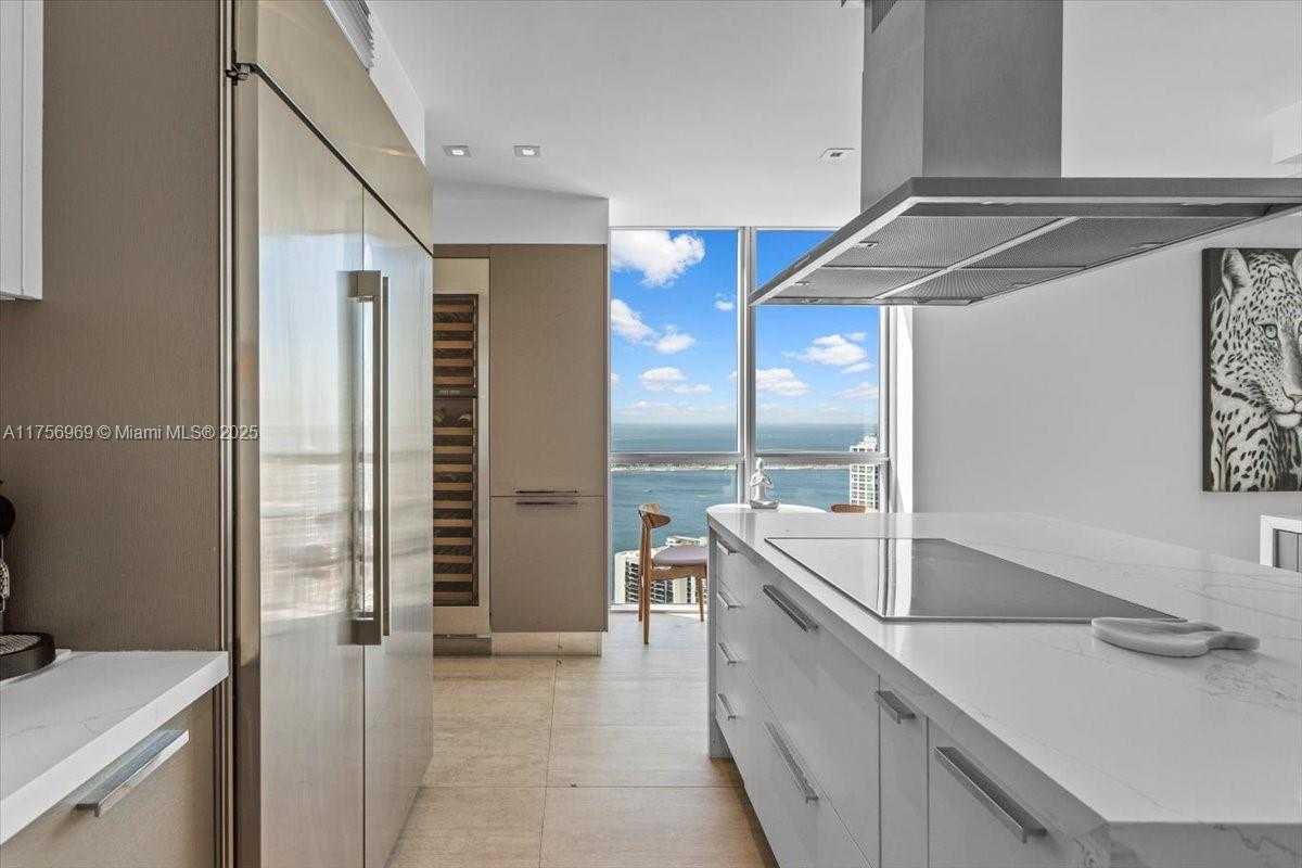 Small Image of 1331 BRICKELL BAY DR #4211, Miami Number 21