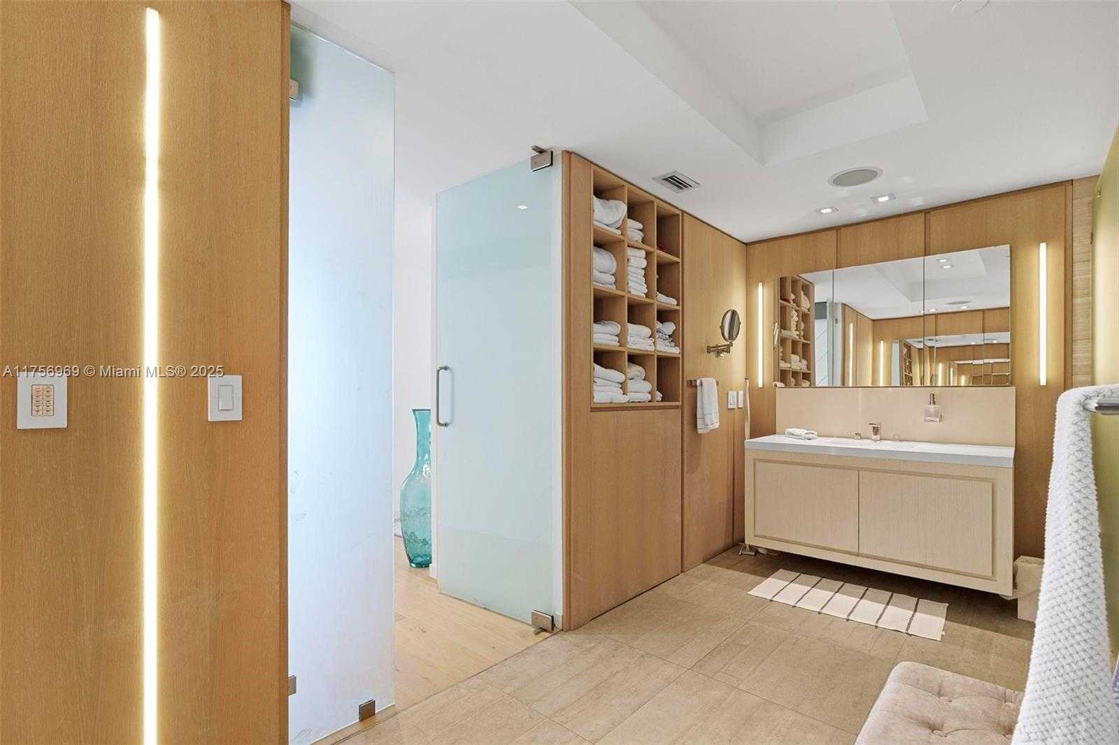 Small Image of 1331 BRICKELL BAY DR #4211, Miami Number 35
