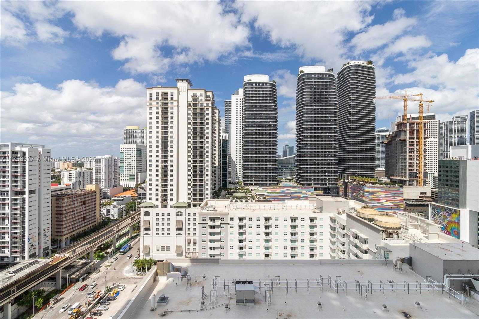 Small Image of 1111 SOUTH WEST 1ST AVE #2423-N, Miami Number 19