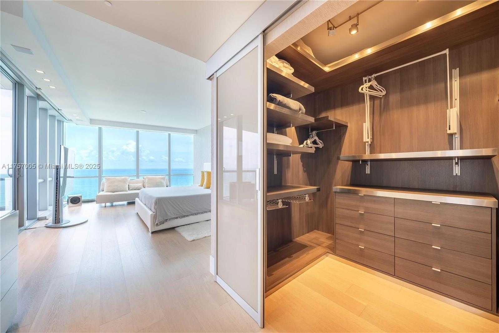 Small Image of 17121 COLLINS AVE #4208, Sunny Isles Beach Number 18