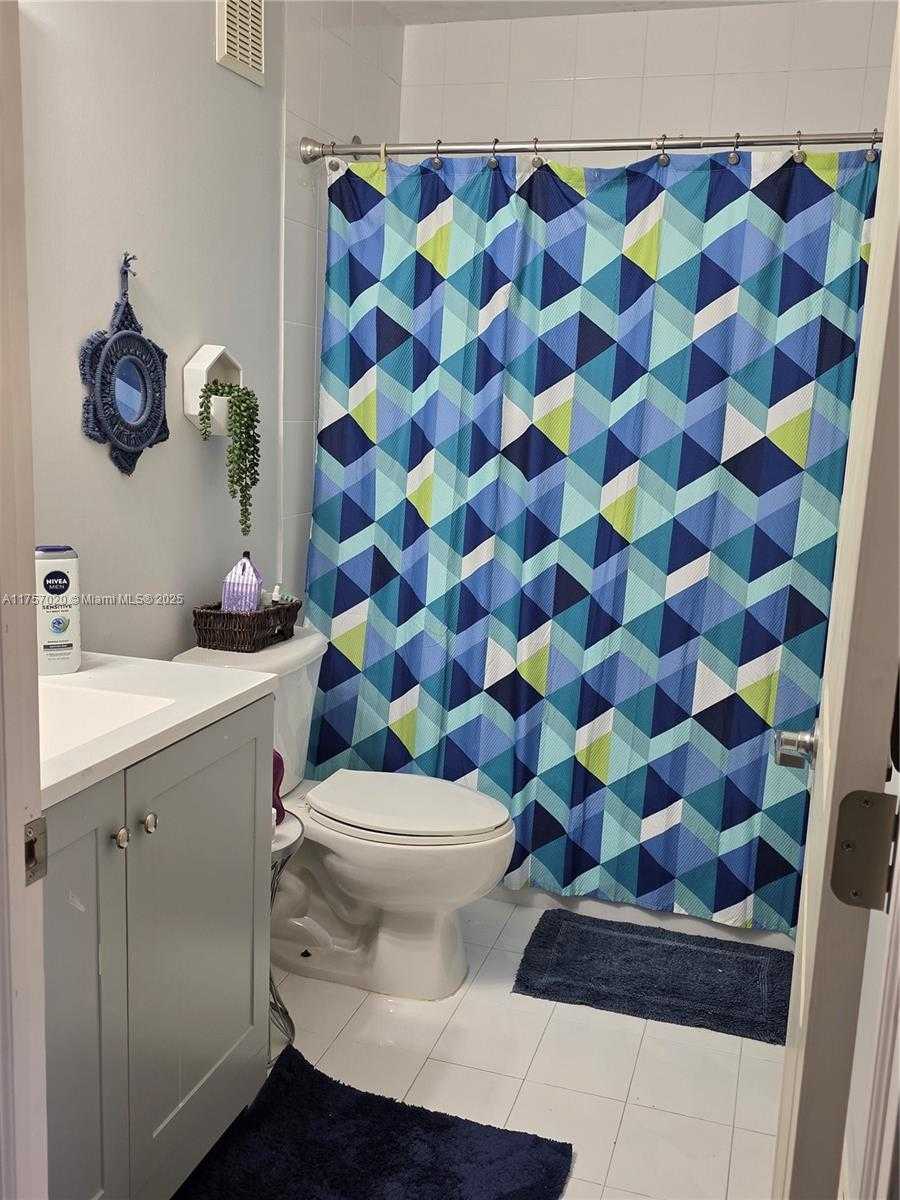 Small Image of 7025 NORTH WEST 173RD DR #2208, Hialeah Number 15