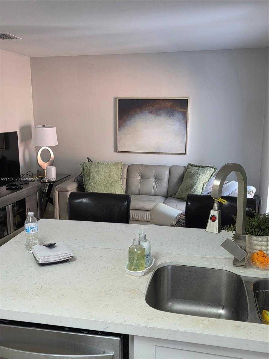 Small Image of 7025 NORTH WEST 173RD DR #2208, Hialeah Number 5
