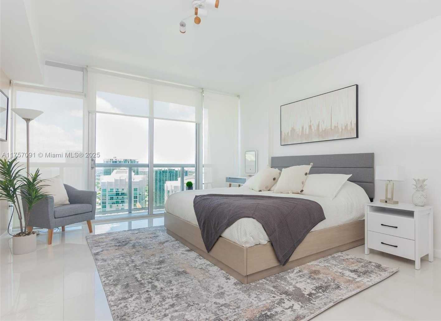 Small Image of 485 #4705, Miami Number 3