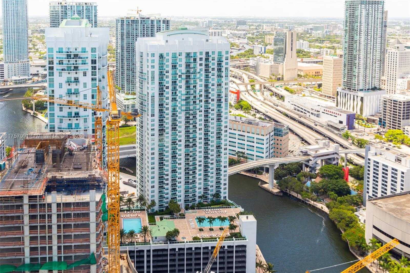 Small Image of 485 #4705, Miami Number 9