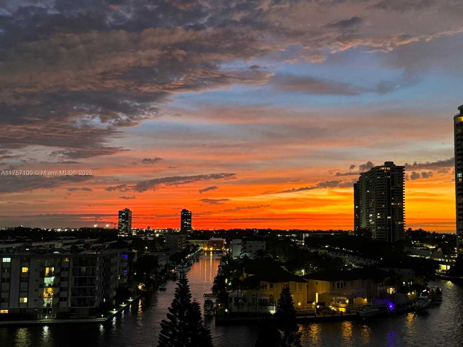 Small Image of 301 174TH ST #919, Sunny Isles Beach Number 32