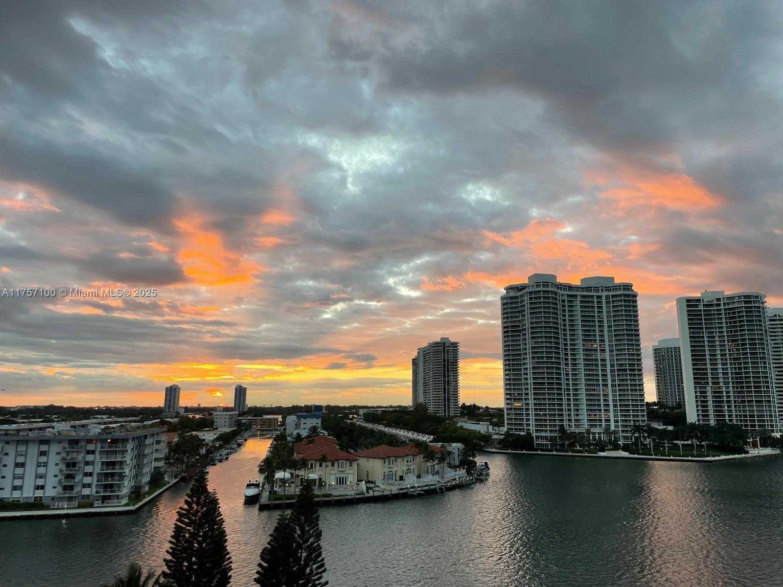 Small Image of 301 174TH ST #919, Sunny Isles Beach Number 33