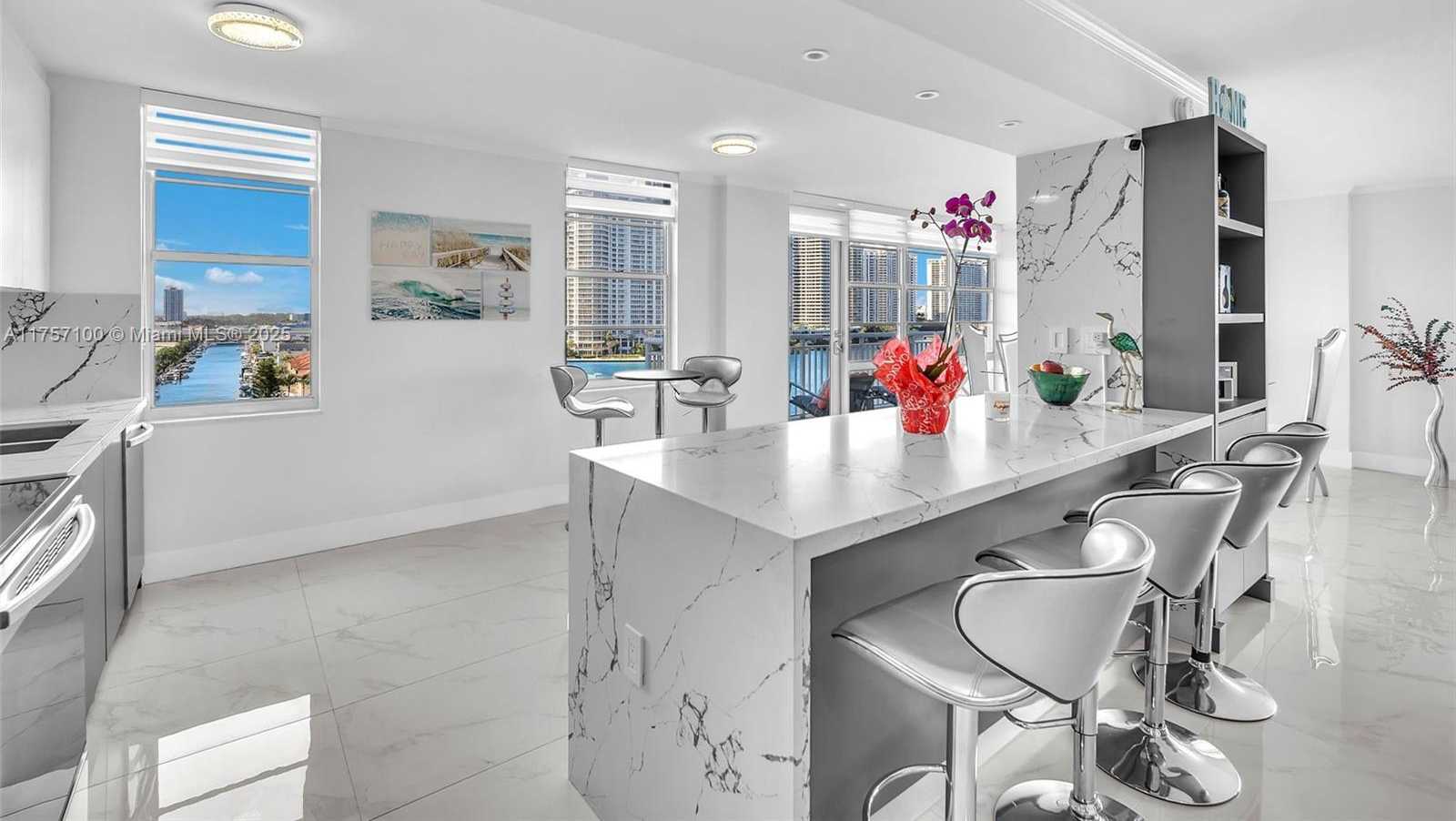 Small Image of 301 174TH ST #919, Sunny Isles Beach Number 7
